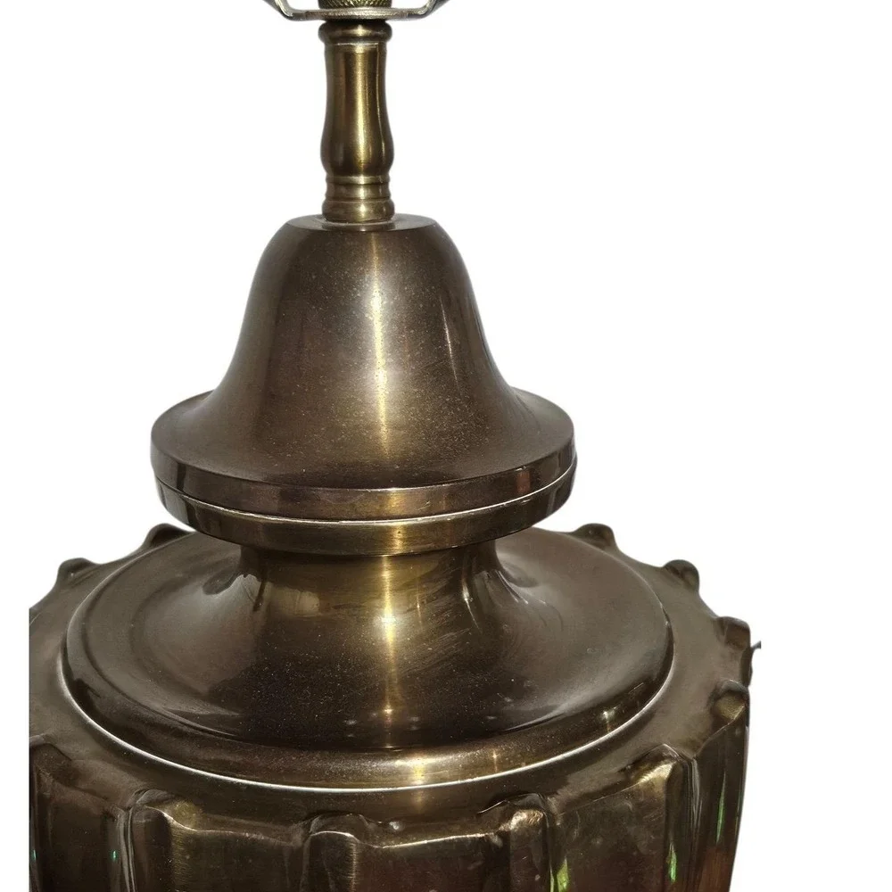 Vintage Chapman Hollywood Regency Brass Trophy Urn Table Lamp Neoclassical MCM